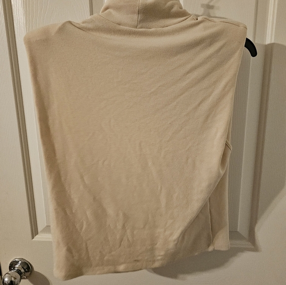 ASTR the Label Turtleneck Roxette Tank with Shoulder Pads Size XS - Picture 5 of 6